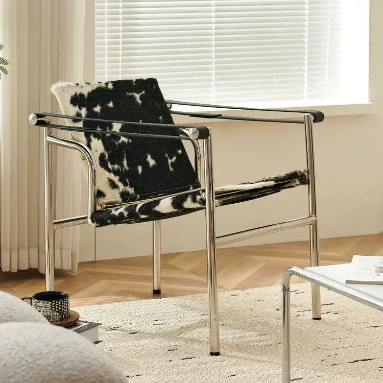 Minimalistischer Lounge Chair aus Kunstleder – Moderner Basculan Relaxstuhl mit Edelstahlgestell für Wohnzimmer & Apartment