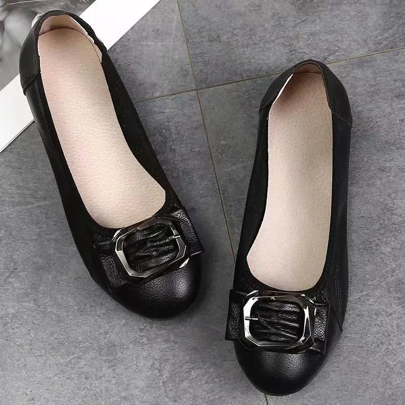 feerldi Damen Flats – Slip-On Loafers en PU-Leder, bequeme Mokassins, runde Zehen, Grande taille 41-42 