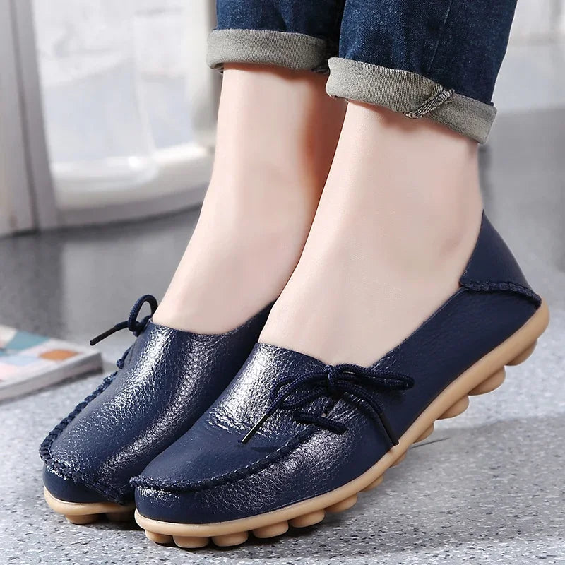 YBQJOO Damen Flats – Slip-On Mokassins aus echtem Leder, runde Zehen, bequeme Loafers für Alltag, Pflege & Plus Size 33-50