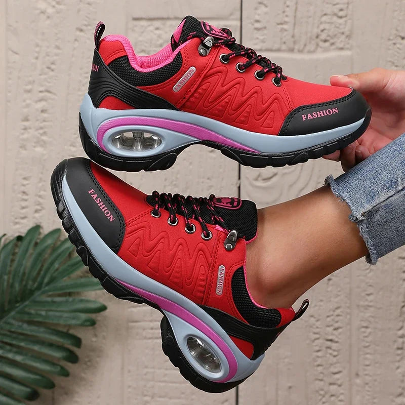 Damen Sportschuhe Schwarz – Bequeme & atmungsaktive Alltagssneaker im Lederlook für Training & Freizeit