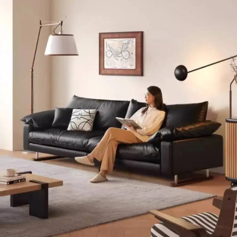 Vintage Designer Leder Sofa aus Massivholz – Elegantes Luxus Lounge Sofa für das Wohnzimmer aus echtem Leder