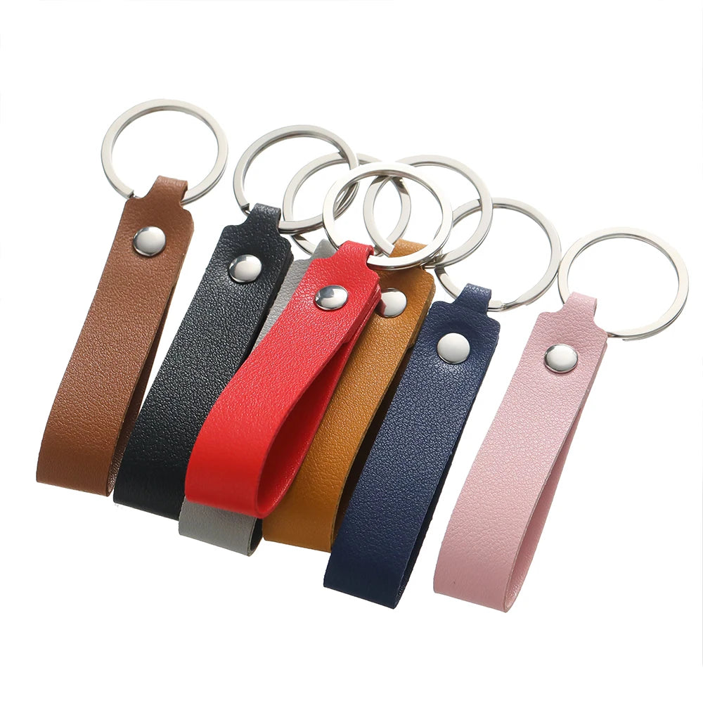 PU-Leder Schlüsselanhänger im Business-Stil – Klassischer Leder Keychain mit Metallelementen, 1–5 Stück, ideal für Auto, Geldbörse & Geschenk