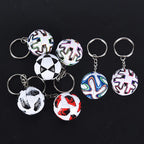 PU-Leder 3D Fußball Schlüsselanhänger – Sportlicher Keychain & Taschenanhänger für Damen, Herren & Fußballfans