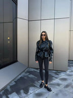 ETJ Damen PU Leder Trenchcoat 2025 – Kurzer Kunstledermantel mit Gürtel, eleganter Casual Lederoptik-Mantel für Herbst &amp; Winter