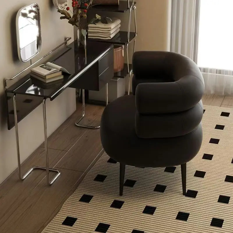 Moderner Leder Accent Chair mit geschwungener Rückenlehne – Lazy Sofa Chair aus echtem Wachsleder, haustierfreundlicher Relaxstuhl für Wohnzimmer &amp; Schlafzimmer