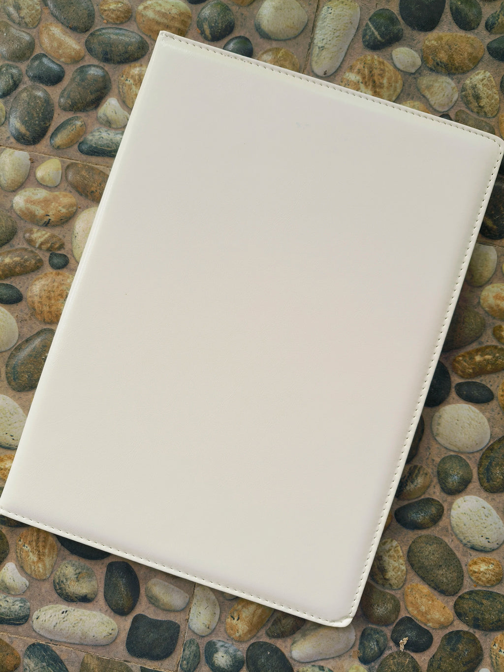 A4 Zertifikatsmappe aus PU-Leder – Elegante Dokumentenmappe 310 × 220 mm | Hochwertige Lederoptik Mappe für Urkunden &amp; Unterlagen