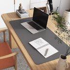 Gaming Mouse Pad aus PU Leder – Wasserdichte, rutschfeste Schreibtischunterlage in Uni-Farbe, einseitig & individuell anpassbar