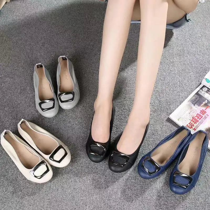 feerldi Damen Flats – Slip-On Loafers en PU-Leder, bequeme Mokassins, runde Zehen, Grande taille 41-42 