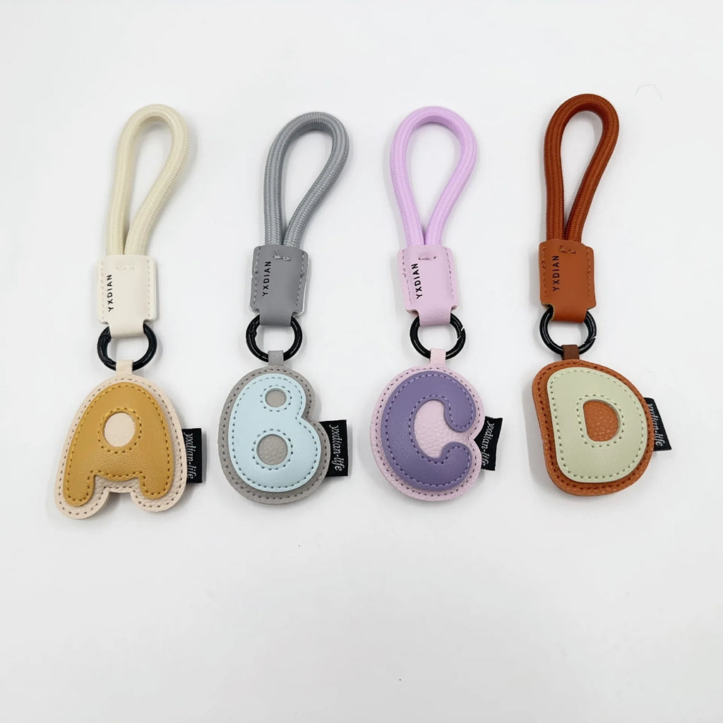 Bunter PU-Leder Schlüsselanhänger mit geflochtener Handschlaufe – Anti-Verlust Keychain &amp; Lanyard for Schlüssel, Tasche, Koffer &amp; Handy 