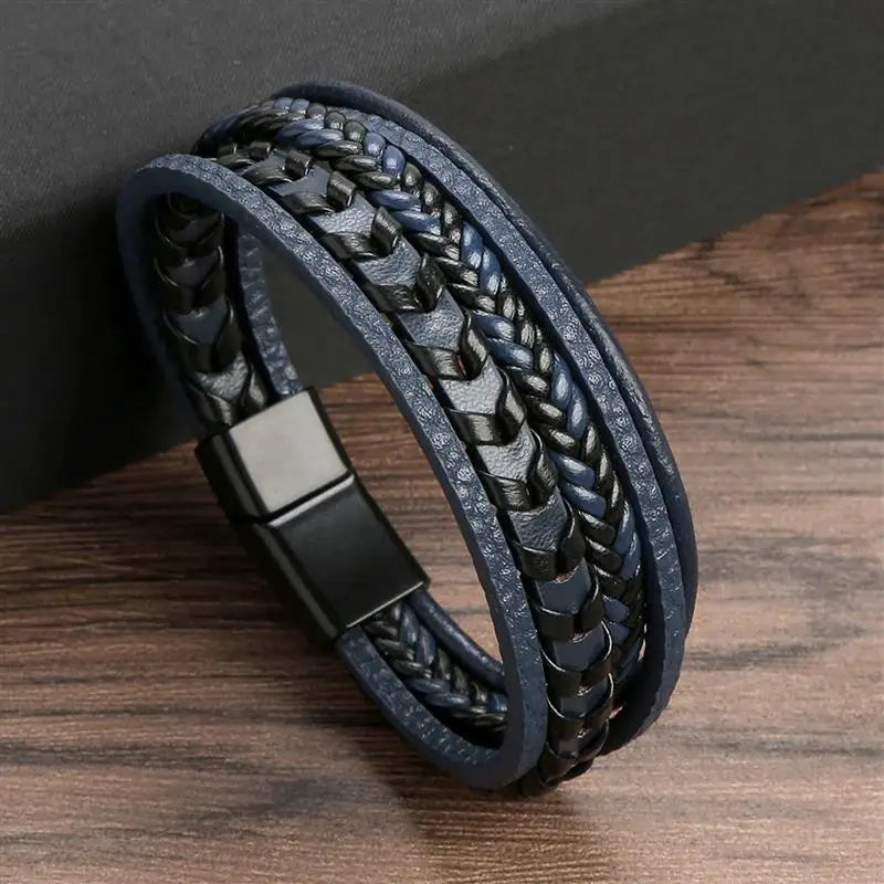 Classique Herren Lederarmband – Handgeflochtenes Multi-Layer Armband mit Magnetverschluss im modernen Punk-Style