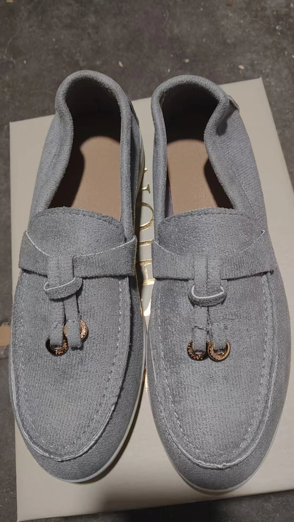 Damen Retro Slip-On Schuhe aus weichem Leder – Bequeme Lazy Shoes mit dicker Sohle & flachem Absatz für Alltag & Freizeit