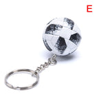 PU-Leder 3D Fußball Schlüsselanhänger – Sportlicher Keychain & Taschenanhänger für Damen, Herren & Fußballfans