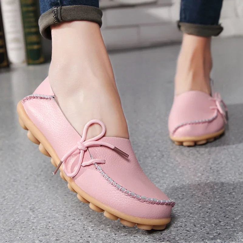 YBQJOO Damen Flats – Slip-On Mokassins aus echtem Leder, runde Zehen, bequeme Loafers für Alltag, Pflege & Plus Size 33-50