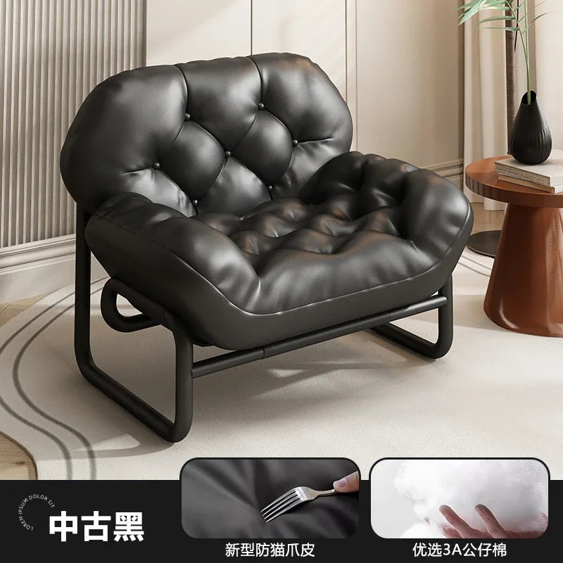 Moderner Leder-Relaxsessel mit Armlehnen & Fußhocker – Minimalistischer Single Sofa Chair in Weiß für Wohnzimmer, Balkon & Meditation