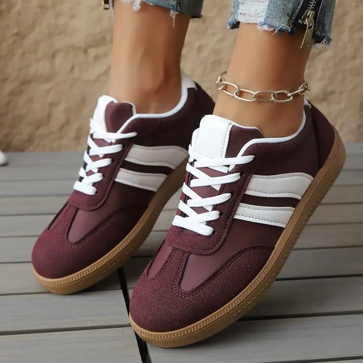 Damen Patchwork Sneaker aus PU-Leder – Modische Low-Top Schnürschuhe mit Streifen, flache Vulcanize Sportschuhe für Alltag & Freizeit