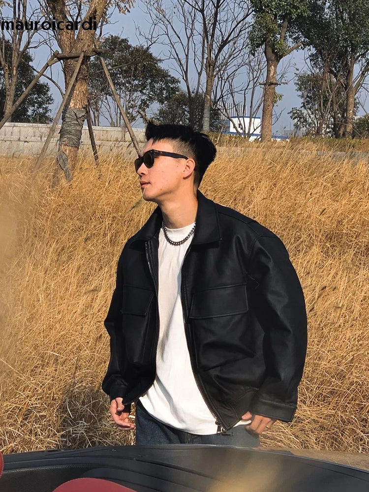 Herren Oversized Kurzjacke aus mattem PU-Leder – Schwarze High-Street Designer Lederjacke mit Reißverschluss & Taschen für Frühling & Herbst