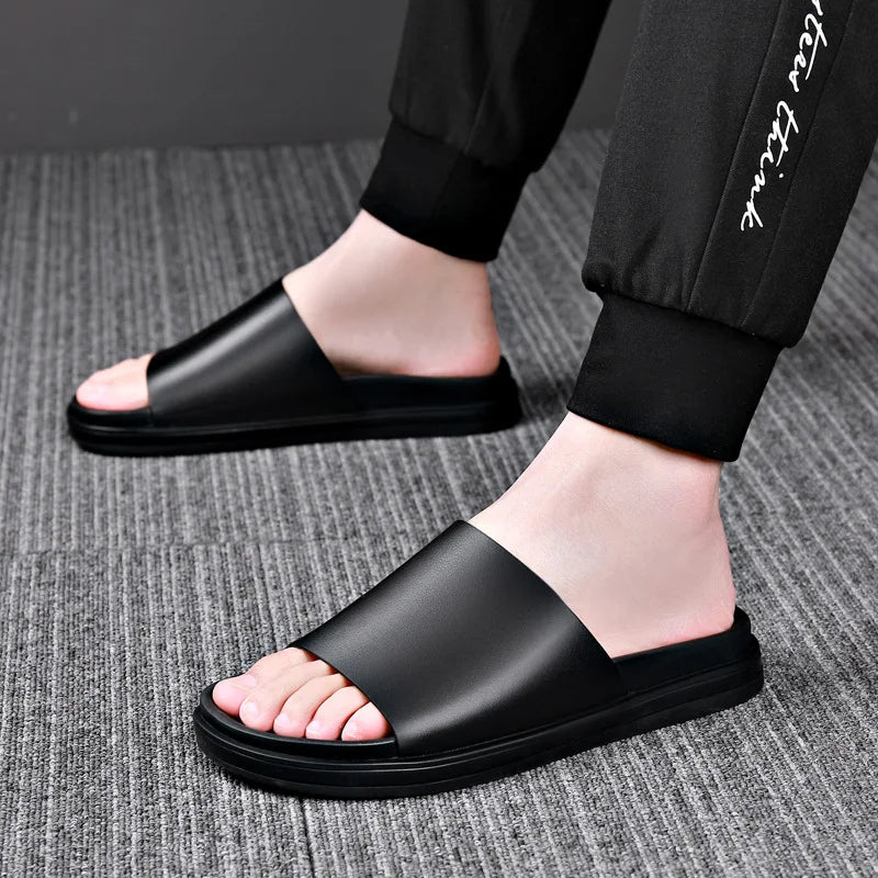 BPOXE Herren Leder Slipper 2025 – Echtleder Flip-Flops mit dicker Sohle, rutschfest, schwarze Sommer Sandalen für Alltag & Business-Casual